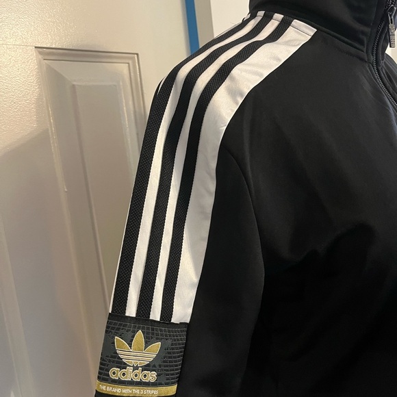 Adidas black white and gold detail track jacket youth L - Picture 4 of 5
